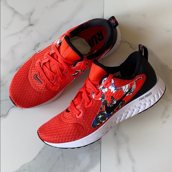 NWT Nike Legend React floral - Picture 3 of 8